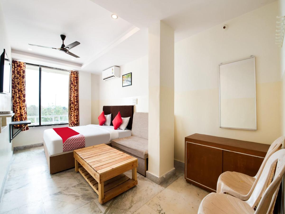 فيساخاباتنام Oyo 69511 Hotel Sea E Pearl المظهر الخارجي الصورة